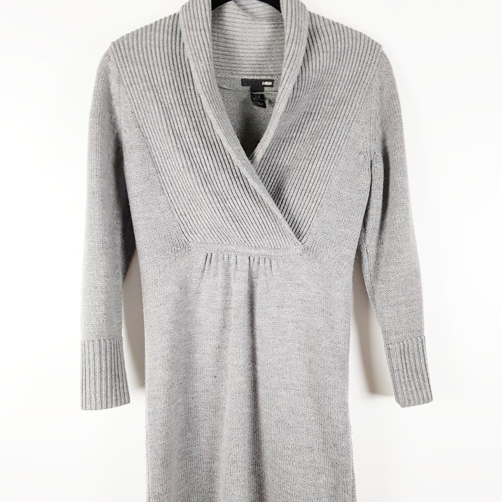 H&M Knitted Material Long Sleeve Dress